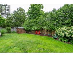 40 HAVENRIDGE CRESCENT - 35