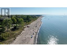 33 LAKESHORE DRIVE - 43