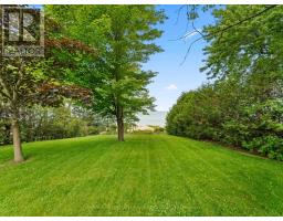 33 LAKESHORE DRIVE - 50