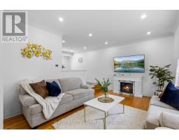 808 WESTBURY CRESCENT - 12