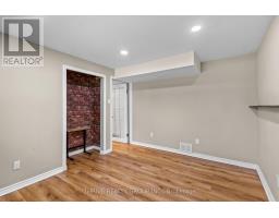 808 WESTBURY CRESCENT - 30