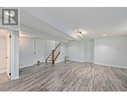 19 CHAMBERLAIN COURT - 28