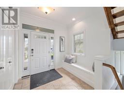 19 CHAMBERLAIN COURT - 42