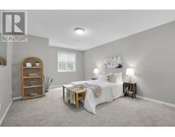 67 ROBINSON LANE - 30