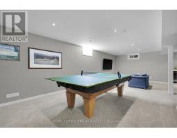 67 ROBINSON LANE - 33