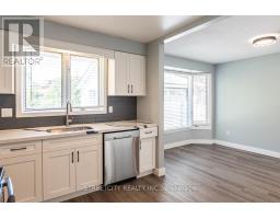729 HOMESTEAD ROAD N - 13