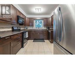 21 BEECHBANK CRESCENT - 13