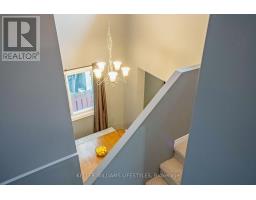 21 BEECHBANK CRESCENT - 23