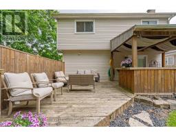 21 BEECHBANK CRESCENT - 39