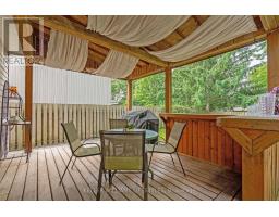 21 BEECHBANK CRESCENT - 41