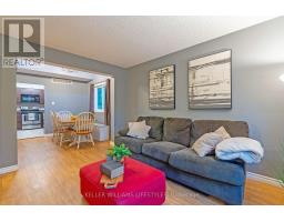 21 BEECHBANK CRESCENT - 6