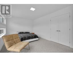 860 KLEINBURG DRIVE - 32