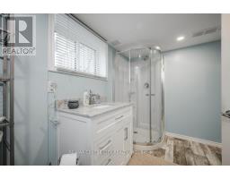 732 SALTER AVENUE - 32