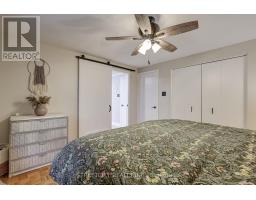 14 MCTAGGART CRESCENT - 24