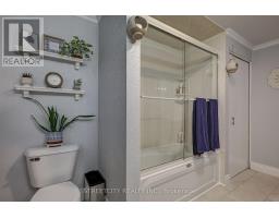 14 MCTAGGART CRESCENT - 26