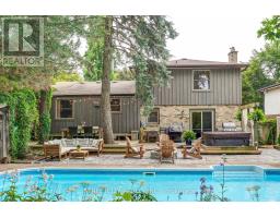 14 MCTAGGART CRESCENT - 35
