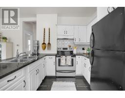 125 WESTON STREET - 11