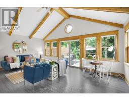 125 WESTON STREET - 12