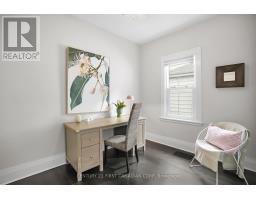 125 WESTON STREET - 17