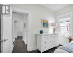 125 WESTON STREET - 19