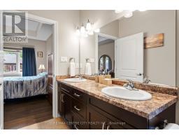 12 - 1 VINEDEN DRIVE - 23