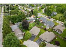 12 - 1 VINEDEN DRIVE - 39