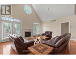 25 - 124 NORTH CENTRE ROAD - 15