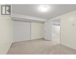 25 - 124 NORTH CENTRE ROAD - 40