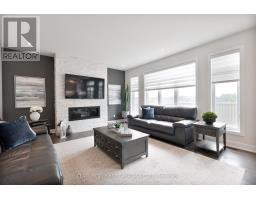 1366 THORNLEY STREET - 17