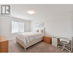 1366 THORNLEY STREET - 30