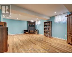 61 MEADOWVALE DRIVE - 31