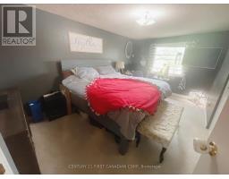 30 - 55 ASHLEY CRESCENT - 11