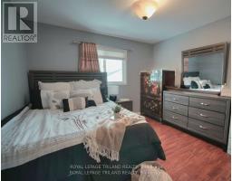 58 STONEHENGE COURT - 14