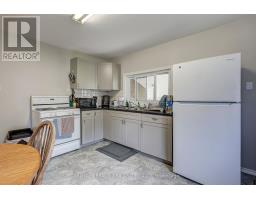 249 VICTORIA STREET - 11