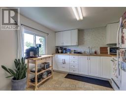 249 VICTORIA STREET - 23