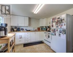 249 VICTORIA STREET - 24