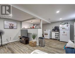 249 VICTORIA STREET - 36