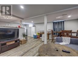 249 VICTORIA STREET - 39