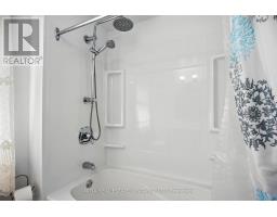 58 - 1725 ERNEST AVENUE - 27