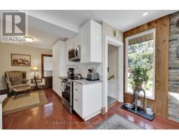 244 CATHCART STREET - 17