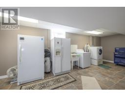 13 WARBLER HEIGHTS - 34