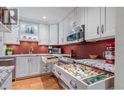 38 - 30 CLARENDON CRESCENT - 13