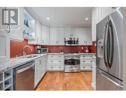 38 - 30 CLARENDON CRESCENT - 17