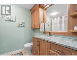38 - 30 CLARENDON CRESCENT - 28