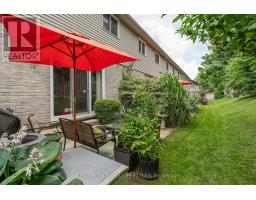 38 - 30 CLARENDON CRESCENT - 35
