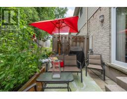 38 - 30 CLARENDON CRESCENT - 36