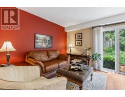 38 - 30 CLARENDON CRESCENT - 5
