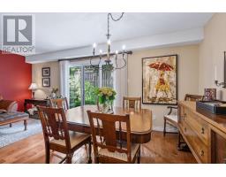 38 - 30 CLARENDON CRESCENT - 8