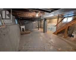 104 OAK STREET - 12