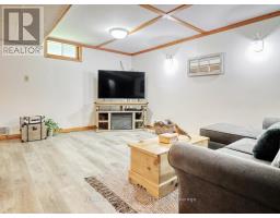 8 EAST WILLIAMS STREET - 25